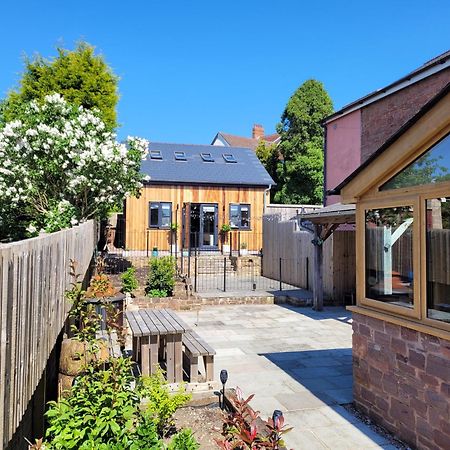Forest Cedar Lodge, Forest Of Dean Cinderford Dış mekan fotoğraf